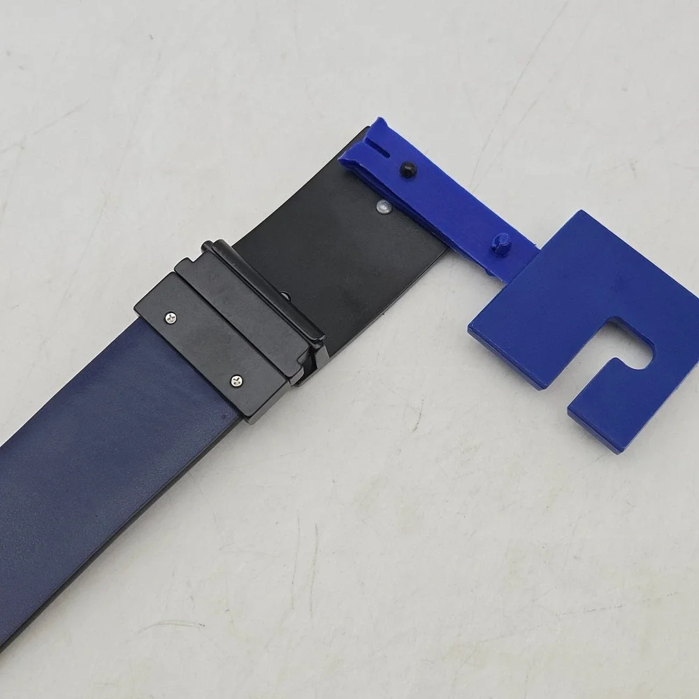 Apt. 9 Belt Burgundy Blue Reversible Syn Leather Stretch Mens 34-36 Buckle